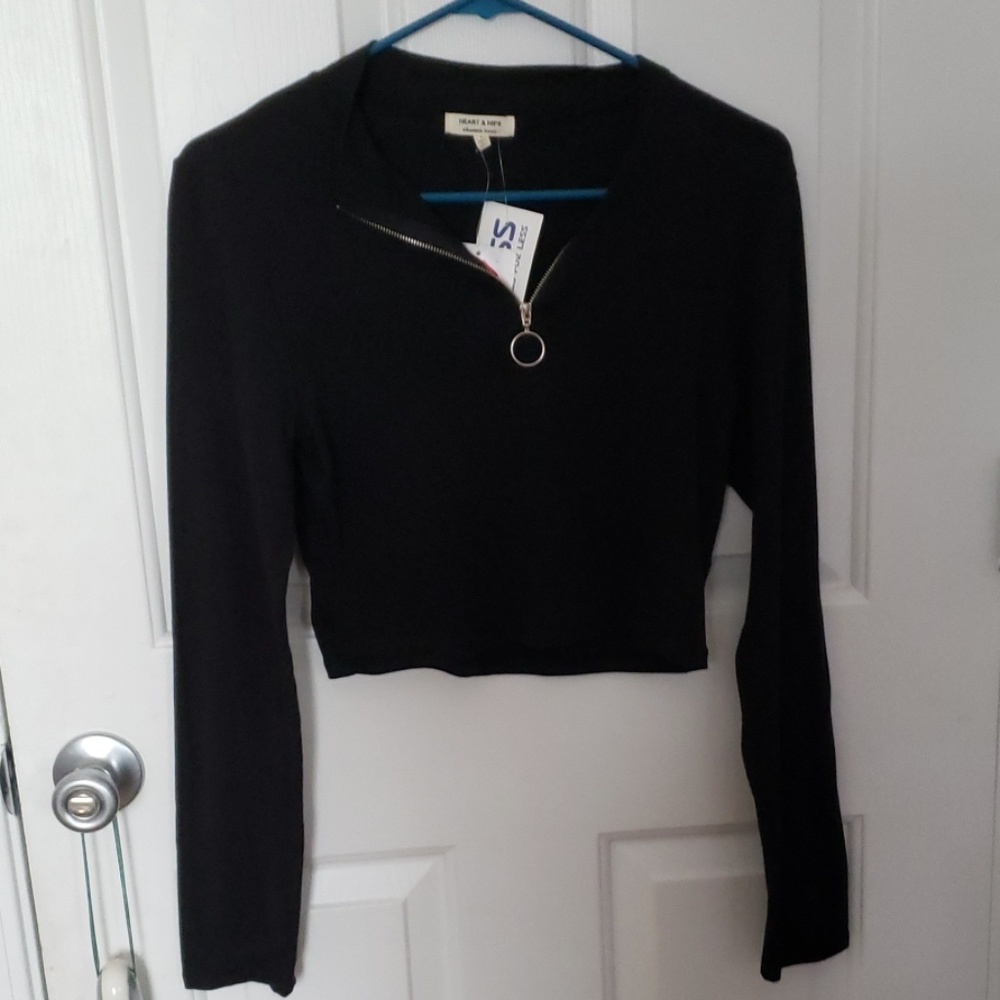 Long Sleeve Black Crop Top